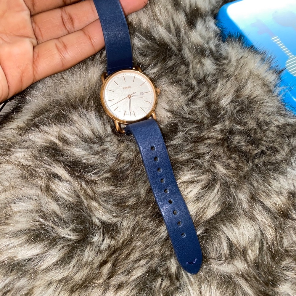 Fossil Watch - Picture 5 of 7